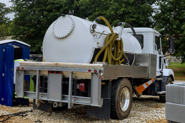 Portable Toilet Options We Offer in Englishtown, NJ